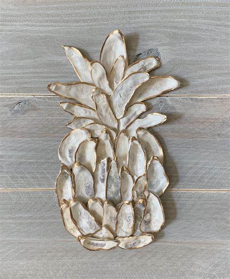 Real South Carolina Oyster shell decor! Pineapple & anchor on wood ...