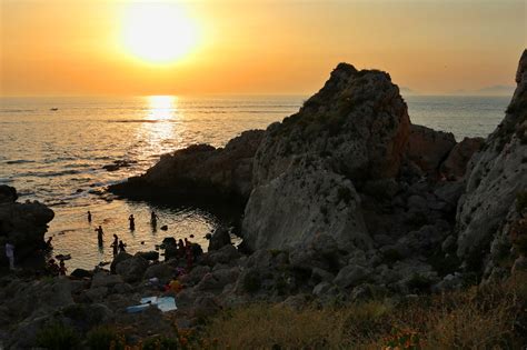 10 Best Beaches in Capri - Which Beach is Right For You? – Go Guides