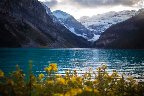 Hiking In Jasper National Park - The Holistic Backpacker