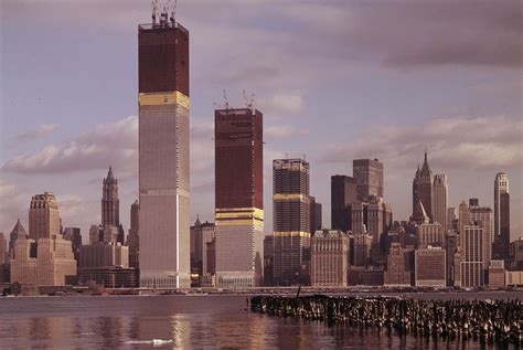 Inside the Apple: World Trade Center Tops Out (and messes with everyone ...