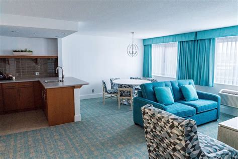 Coast Hotel & Convention Centre Langley City Langley, British Columbia ...