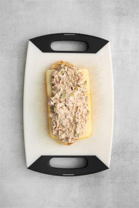 Best Tuna Melt Recipe - The Cheese Knees