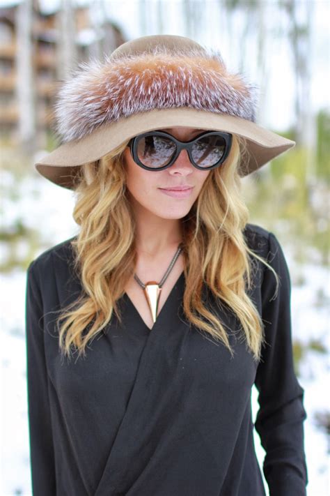 Fur hat | Hat fashion, Hats, How to wear