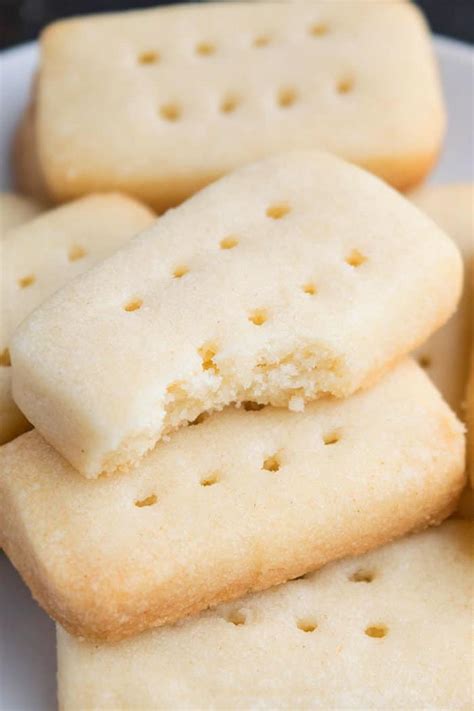 Best Shortbread Cookies {3 Ingredients} - CakeWhiz