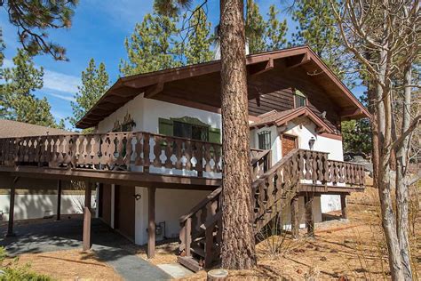 [UPDATED] 50+ Dreamy Airbnb Lake Tahoe Vacation Rentals