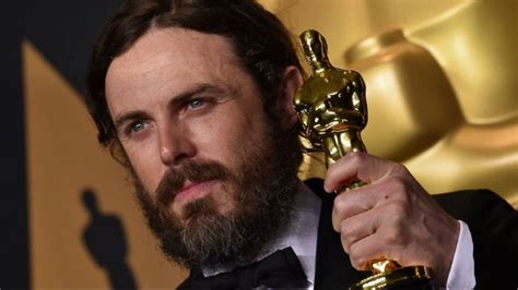 Casey Affleck won't attend the Oscars | GMA