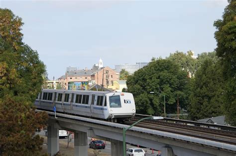 BART raises fares even as ridership decreases - Curbed SF