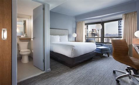 New York Hilton Midtown, New York City - Compare Deals