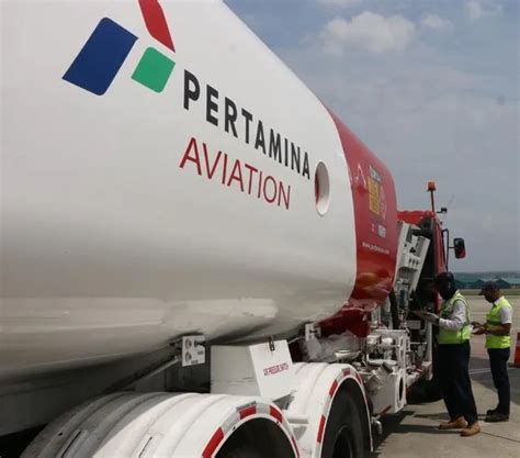 Mengenal Sustainable Aviation Fuel, Bahan Bakar Jenis Baru untuk ...