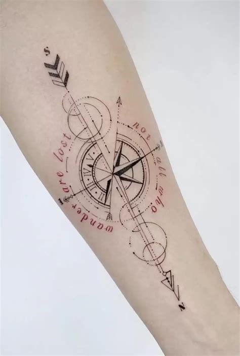 20+ Unique Compass Rose Tattoo Ideas Compass Tattoos Arm, Feminine Compass Tattoo, Mandala ...