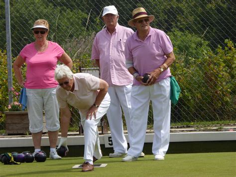 Bowls match at Meon Valley Bowling Club Register Online, Sports Clubs, How To Raise Money ...