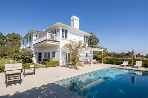 Jodie Foster Beverly Hills Home for Sale | Apartment Therapy