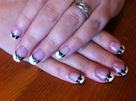 Brush up and Polish up!: CND Shellac Nail Art - French Manicure with Black Bows