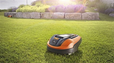 Best Robot Lawn Mower UK 2022: Reviews of 7 Automatic Mowers