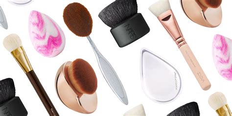 Best Makeup Brushes To Apply Foundation | Saubhaya Makeup