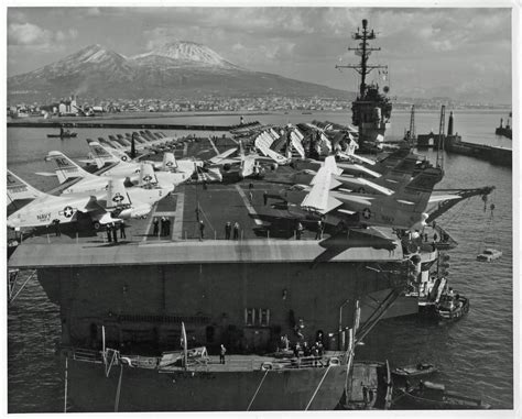 Aircraft Carrier Photo Index: USS SARATOGA (CVA-60)