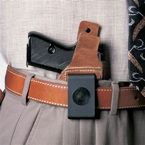 The Best Beretta 92 Holster Reviews - RangetoReel