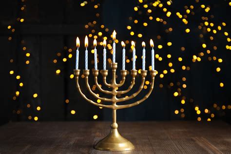 Menorah lighting in Mesa | JewishPhoenix