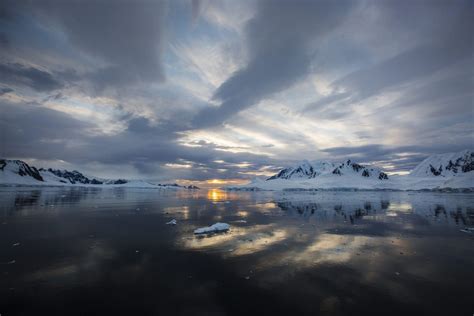 Aboard the National Geographic Explorer in Antarctica - Poking the Bear ...