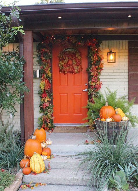 40+ Best Fall Porch Decorating Ideas and Designs for 2021