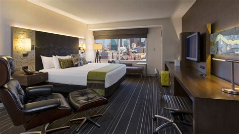 Downtown Dallas Hotel Rooms | Hyatt Regency Dallas