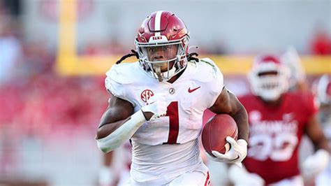 Jalen Milroe - Sports Illustrated All Hogs News, Analysis and More