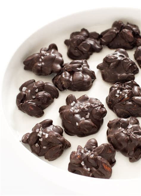 Quick & Easy Dark Chocolate Almond Clusters (Ready in 5 minutes!)