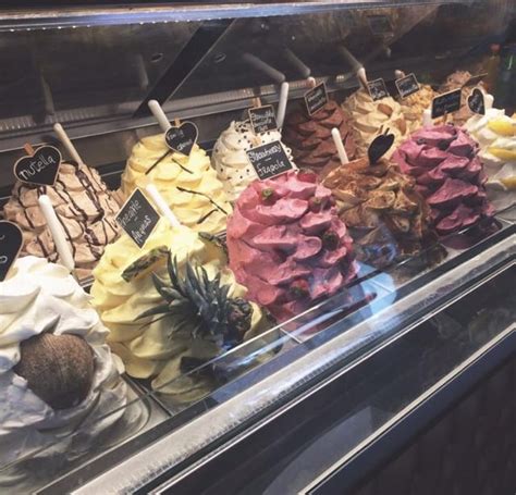 [OC] Beautiful display of gelato [750 x 720] : r/FoodPorn