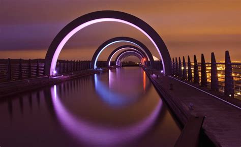 falkirk wheel scotland 2048 x 2048 iPad wallpaper download