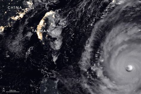 Japan braces for super typhoon Trami