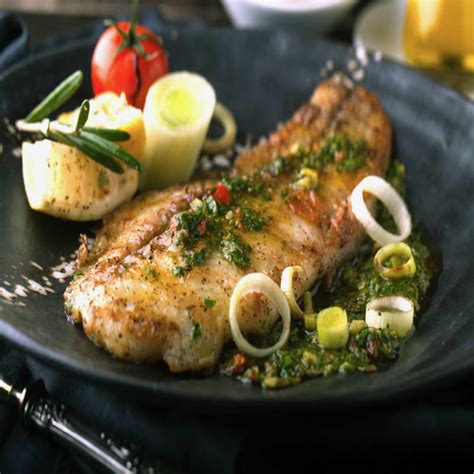 Grilled Fish in Garlic Butter Sauce Recipe: How to Make Grilled Fish in Garlic Butter Sauce