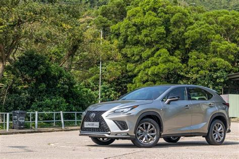 How Big Is Lexus NX300 And NX300h