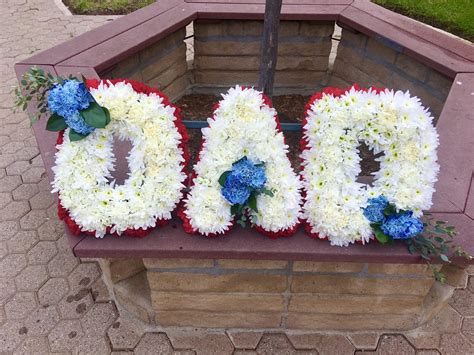 Beautiful Funeral & Sympathy Floral Arrangements in San Diego