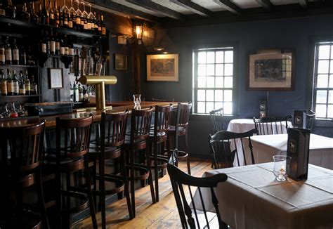 Dining | The White Horse Tavern, Newport, Rhode Island