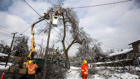 Canada Ice Storm: Thousands Without Power | World News | Sky News