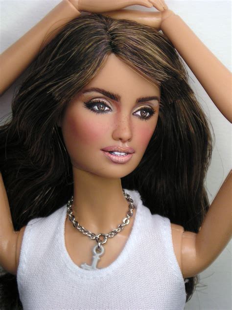 Custom Penelope Cruz Doll Repaint (With images) | Barbie celebrity, Celebrity portraits