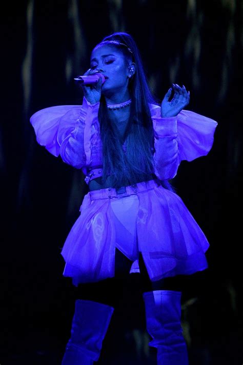 Ariana Grande - Sweetener World Tour in London 10/15/2019 • CelebMafia