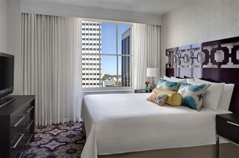 Courtyard by Marriott San Diego Downtown San Diego, California, US - Reservations.com