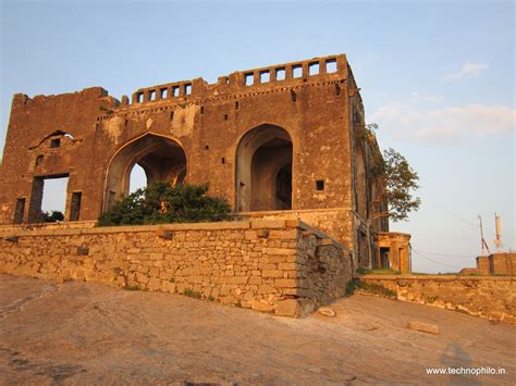 Bhuvanagiri (Bhongir) Fort