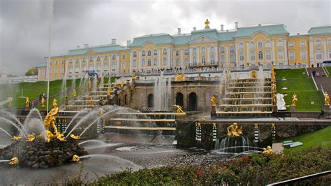 Peterhof Palace In Saint Petersburg Russia HD Travel Wallpapers | HD ...