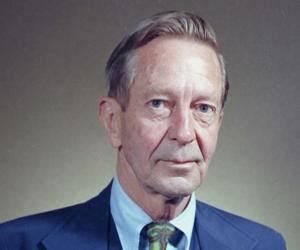 John Cheever Biography - Childhood, Life Achievements & Timeline