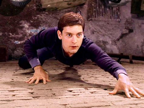 Spider-Man movie 2002 – tobey Maguire as Peter Parker wall crawling – Lyles Movie Files