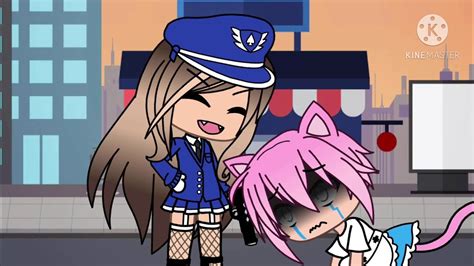 When a gacha heat police officer see gacha heat - YouTube