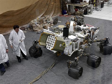 The Curiosity rover turns 10 years old. This is what it's taught us ...