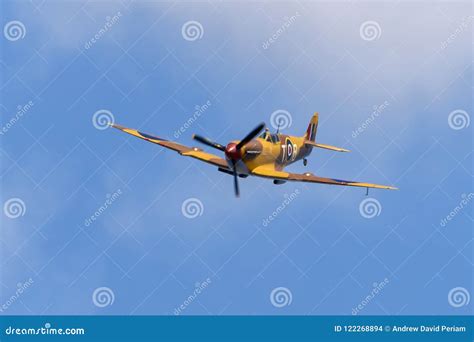 Battle of Britain Memorial Flight Spitfire Editorial Stock Image - Image of july, force: 122268894