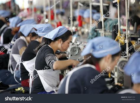 7,818 China Factory Workers Images, Stock Photos & Vectors | Shutterstock