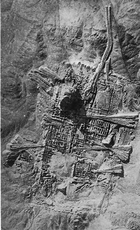 Aerial view of ancient Sumerian city of Ur Photographed in 1927. Ur was ...