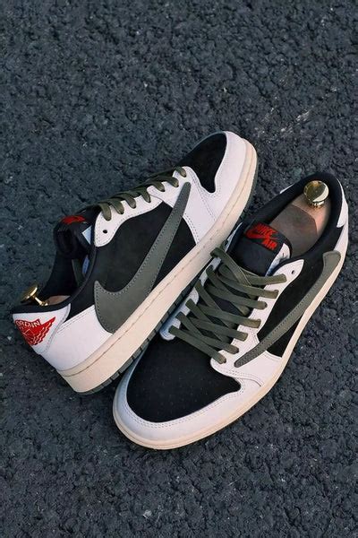 A Closer Look at the Travis Scott x Air Jordan 1 Low ‘Olive Swoosh ...