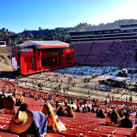 Rose Bowl Stadium Section 7 Concert Seating - RateYourSeats.com