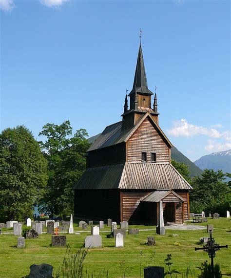 Wooden Churches in the North and East of Europe: Norway Stave Churches: septiembre 2012